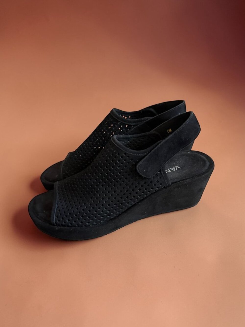 VAN ELI Black Sueded Leather Wedges Sandals Size 6